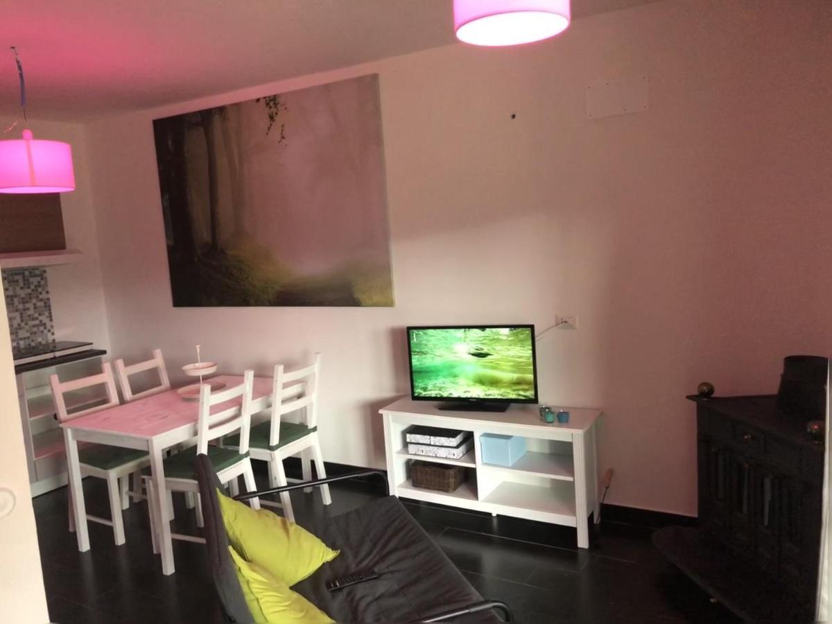 Tra Il Bosco E Il Holiday home